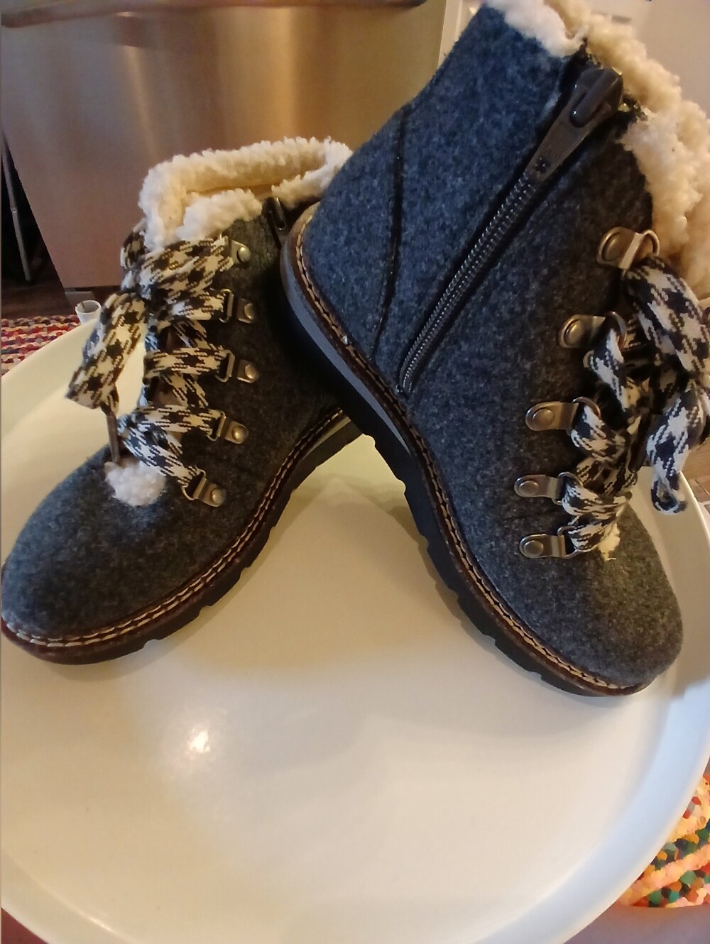 Madden NYC Grey Women's 6 Hiker Wedge Boots. FF#515